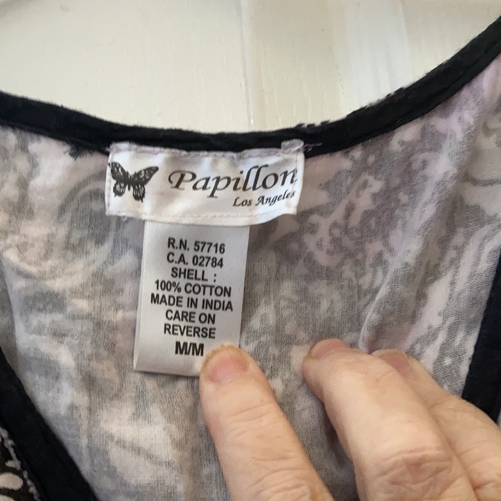 FINAL MARKDOWN Ladies’ Papillon Dress (M) - Picture 2 of 3